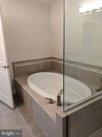 43349 STADIUM TER, Ashburn, VA 20148