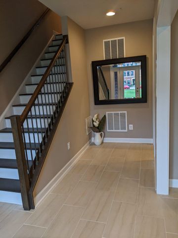 43349 STADIUM TER, Ashburn, VA 20148