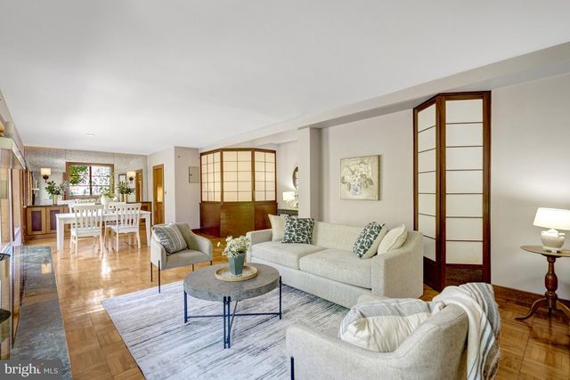 1647 PRESTON RD, Alexandria, VA 22302