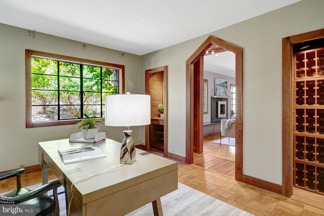 1647 PRESTON RD, Alexandria, VA 22302