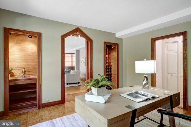 1647 PRESTON RD, Alexandria, VA 22302