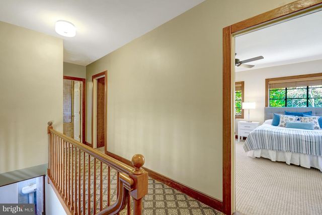 1647 PRESTON RD, Alexandria, VA 22302