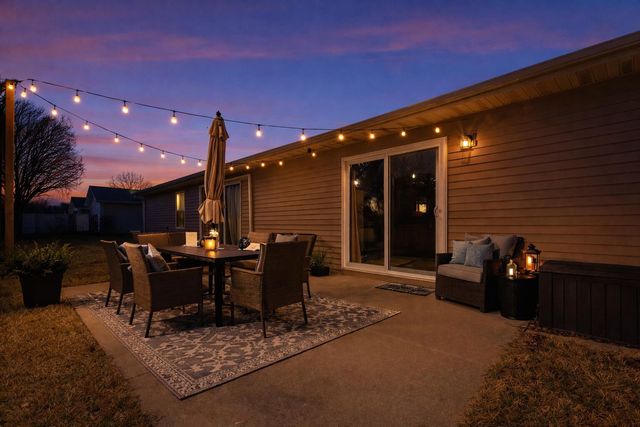 4401 W 73rd Court, Merrillville, IN 46410