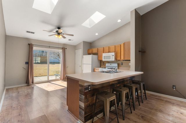 4401 W 73rd Court, Merrillville, IN 46410