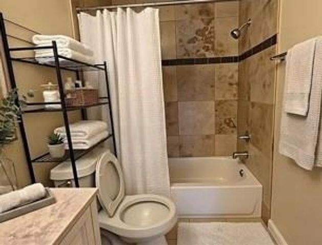 7400 Bellerive Drive 404, Houston, TX 77036