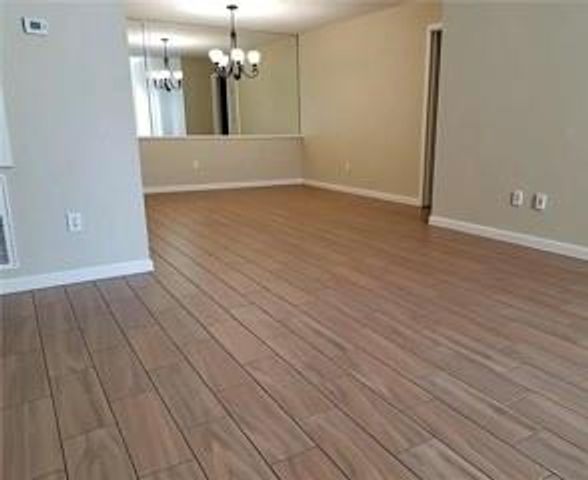 7400 Bellerive Drive 404, Houston, TX 77036