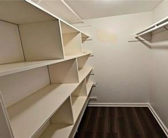 7400 Bellerive Drive 404, Houston, TX 77036