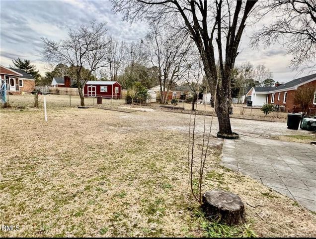 5214 Rodwell Road, Fayetteville, NC 28311