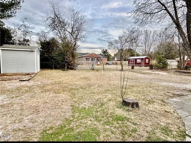 5214 Rodwell Road, Fayetteville, NC 28311