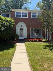 21 RIDGEVIEW PL, Willingboro, NJ 08046