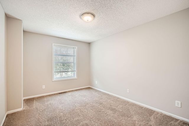 2029 Poppy Drive, Chanhassen, MN 55317