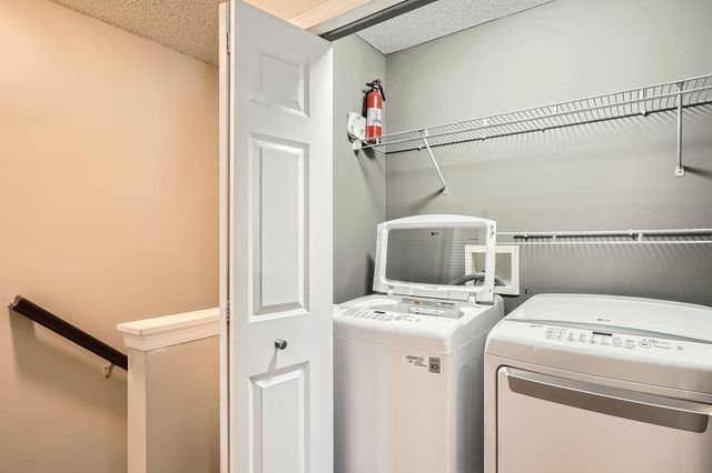 2029 Poppy Drive, Chanhassen, MN 55317