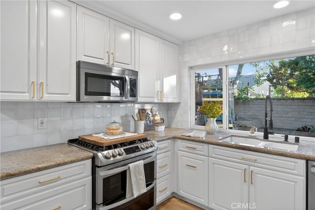 24891 Lirio, Mission Viejo, CA 92692