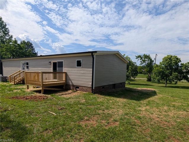 171 Greenwood Street, Lexington, NC 27292