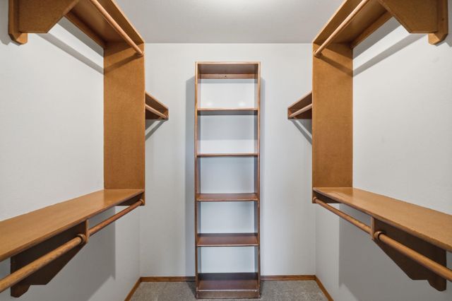 2002 N Teal Brook St, Wichita, KS 67235