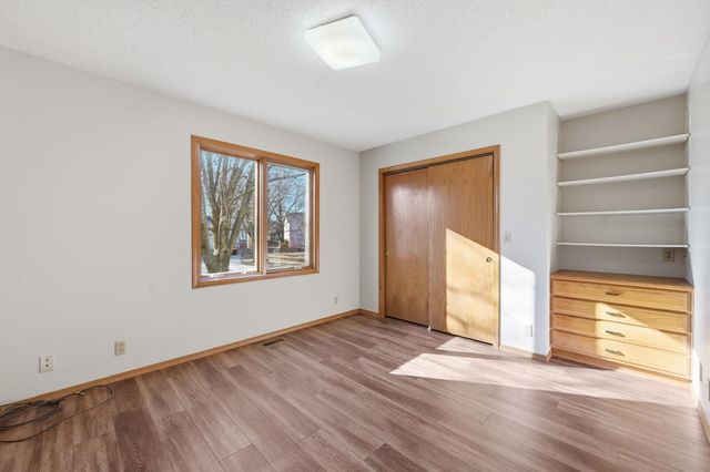 2002 N Teal Brook St, Wichita, KS 67235