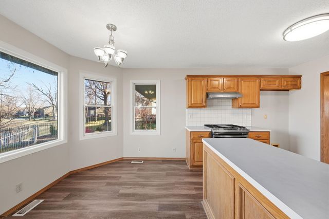 2002 N Teal Brook St, Wichita, KS 67235