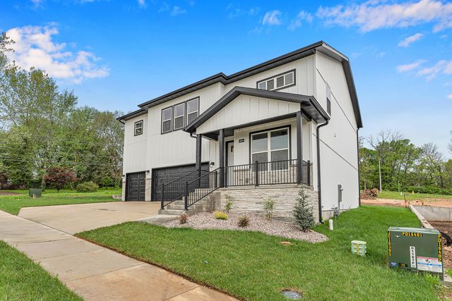 5341 S Dayton Avenue, Springfield, MO 65810