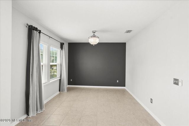 5645 HAMPTON CREEK Road, Jacksonville, FL 32218