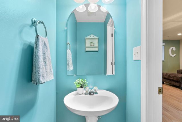 9822 SHERWOOD FARM RD, Owings Mills, MD 21117