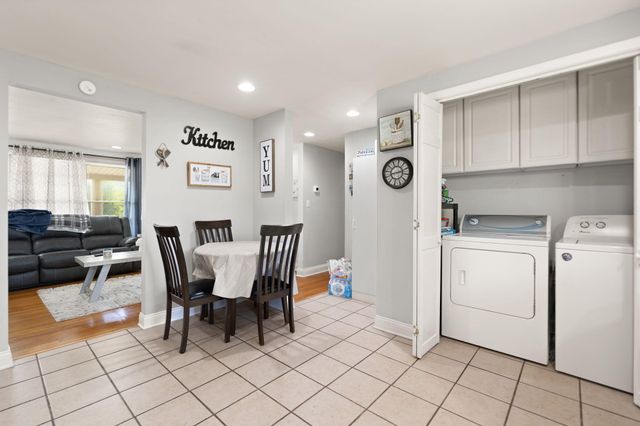 386 Boggs Road, London, KY 40744