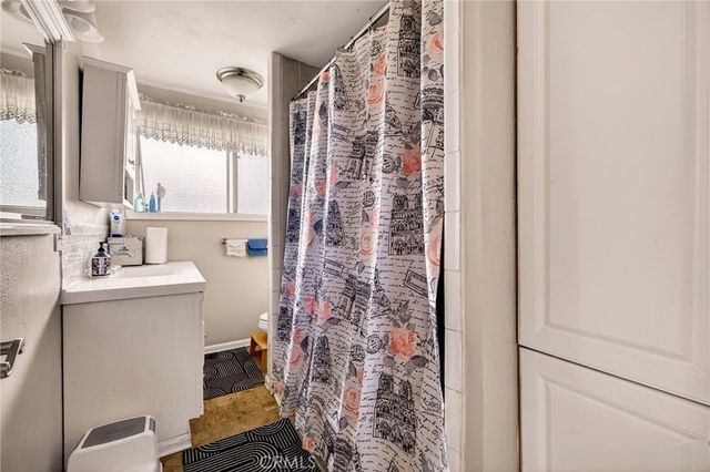 1121 Marin, Corning, CA 96021