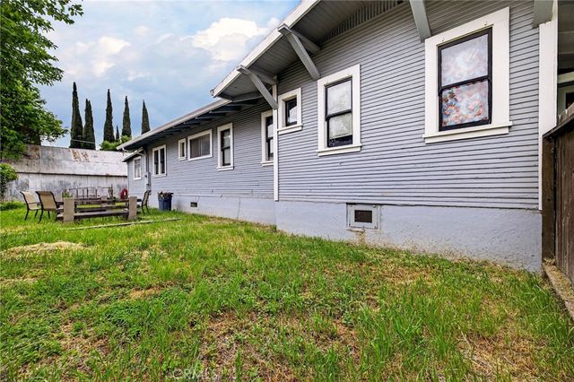 1121 Marin, Corning, CA 96021