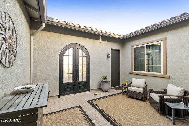 7606 S PENROSE Drive, Gilbert, AZ 85298