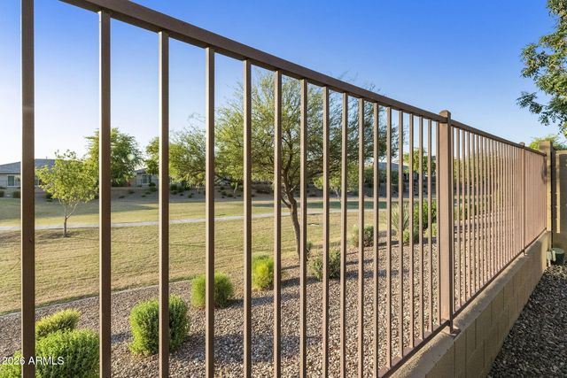 7606 S PENROSE Drive, Gilbert, AZ 85298