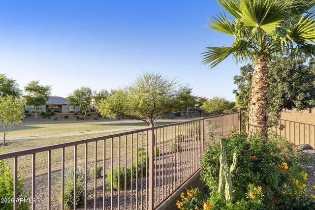 7606 S PENROSE Drive, Gilbert, AZ 85298