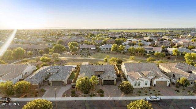 7606 S PENROSE Drive, Gilbert, AZ 85298