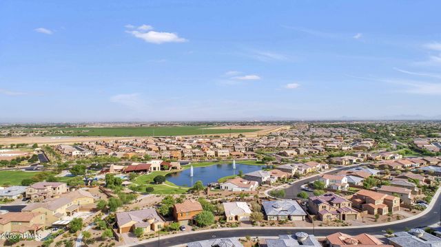 7606 S PENROSE Drive, Gilbert, AZ 85298