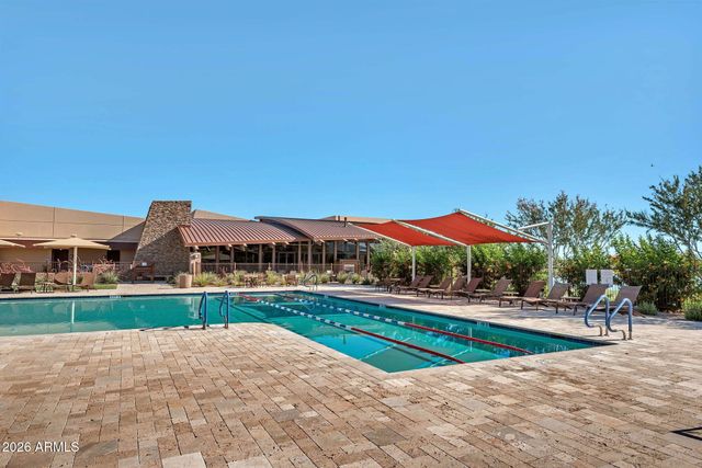 7606 S PENROSE Drive, Gilbert, AZ 85298
