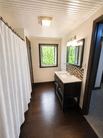 106 Front St A, Chicora Boro, PA 16025