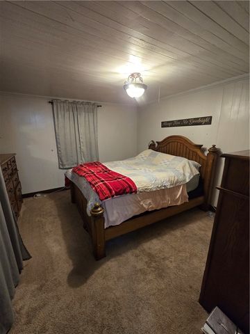 106 Front St A, Chicora Boro, PA 16025