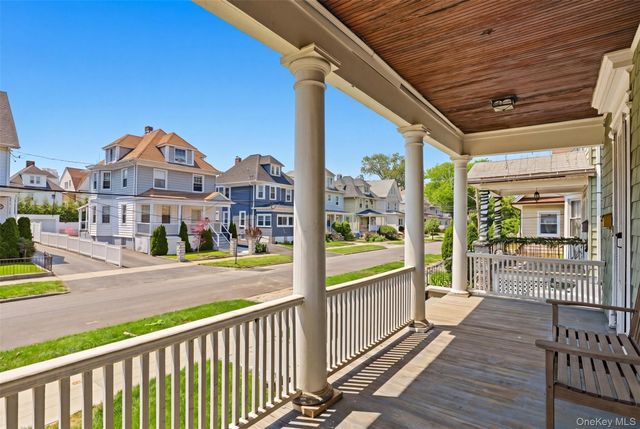 35 Jackson Street, New Rochelle, NY 10801