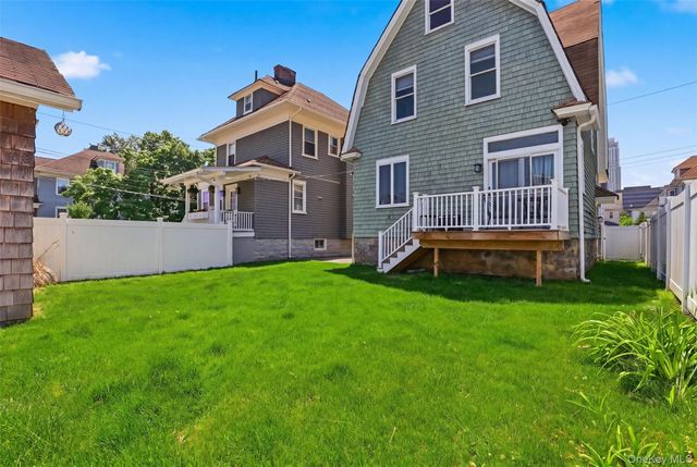 35 Jackson Street, New Rochelle, NY 10801