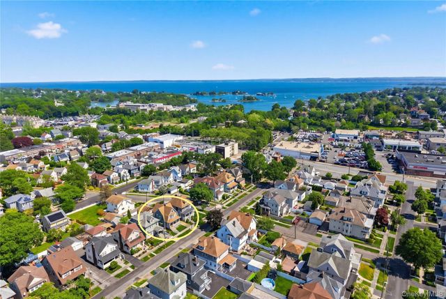 35 Jackson Street, New Rochelle, NY 10801