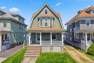 35 Jackson Street, New Rochelle, NY 10801