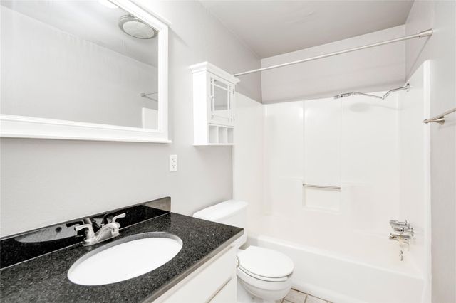 403 W Elizabeth B, Austin, TX 78704