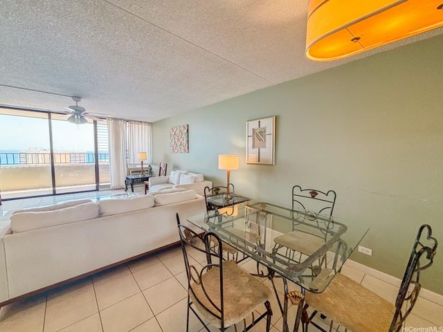 2240 Kuhio Avenue 3505, Honolulu, HI 96815