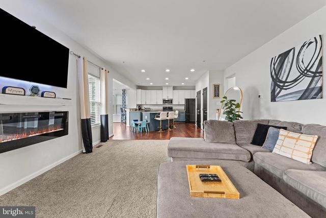 3433 LINDEN GROVE DR, Waldorf, MD 20603