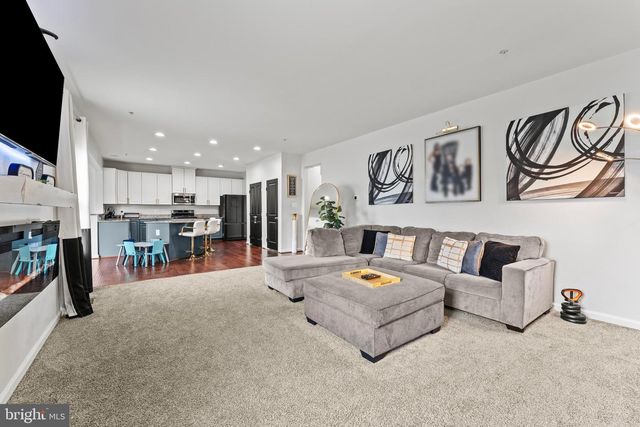 3433 LINDEN GROVE DR, Waldorf, MD 20603