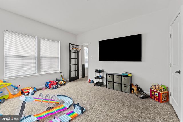 3433 LINDEN GROVE DR, Waldorf, MD 20603