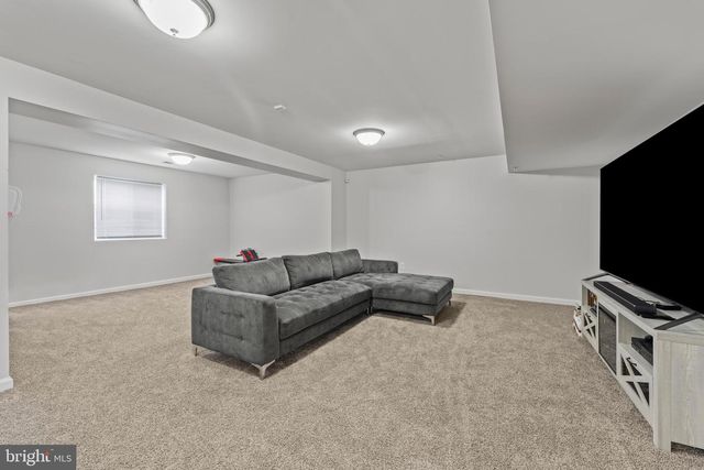 3433 LINDEN GROVE DR, Waldorf, MD 20603