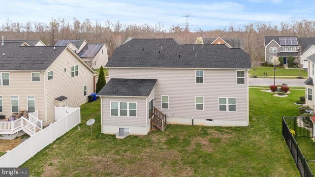 3433 LINDEN GROVE DR, Waldorf, MD 20603