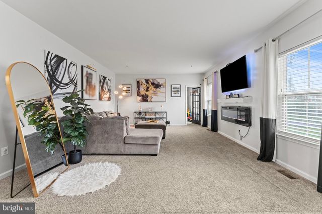 3433 LINDEN GROVE DR, Waldorf, MD 20603