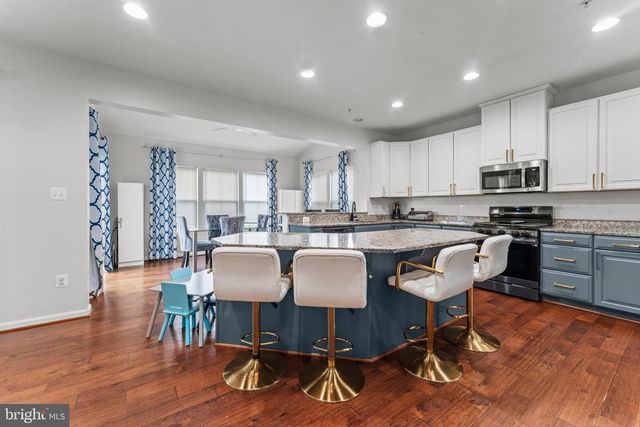 3433 LINDEN GROVE DR, Waldorf, MD 20603