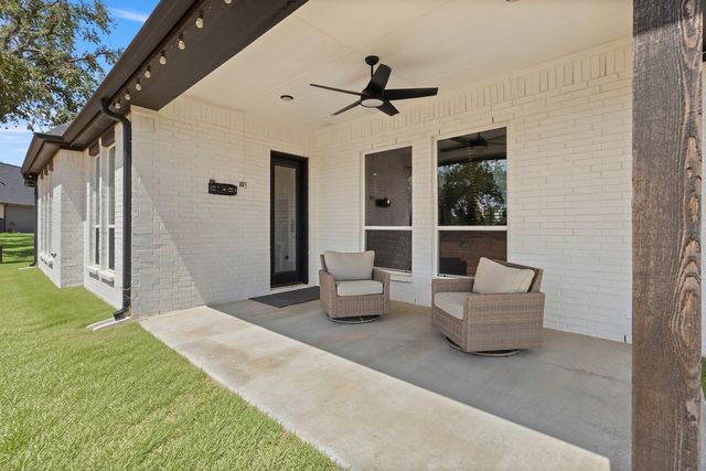 149 Clayton Crossing, Springtown, TX 76082