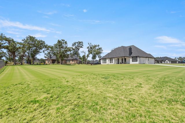 149 Clayton Crossing, Springtown, TX 76082